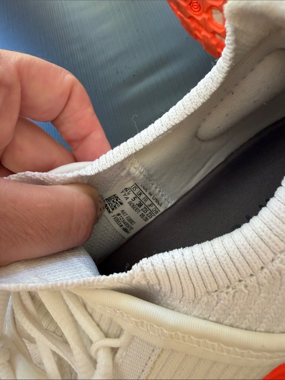 Stella McCartney Adidas Ultraboost - Picture 5 of 5